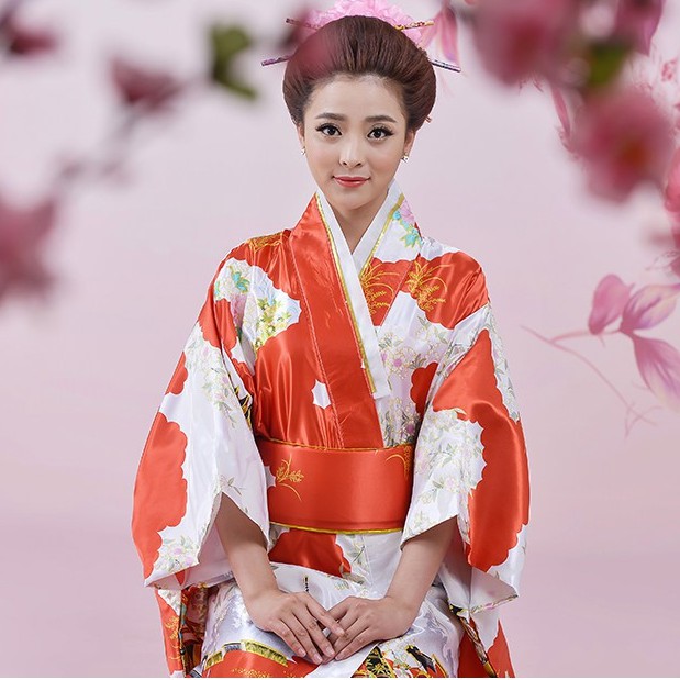 Kimono yukata hình cô gái Nhật bản, hàng về sau 10 ngày.