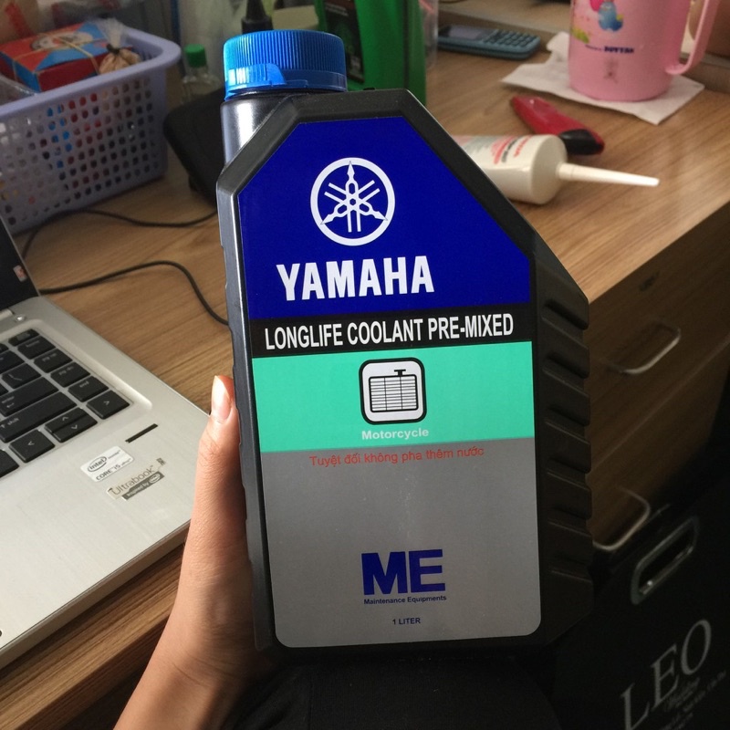 Nước làm mát xe Yamaha chính hãng “ pha sẵn “ màu đỏ hồng