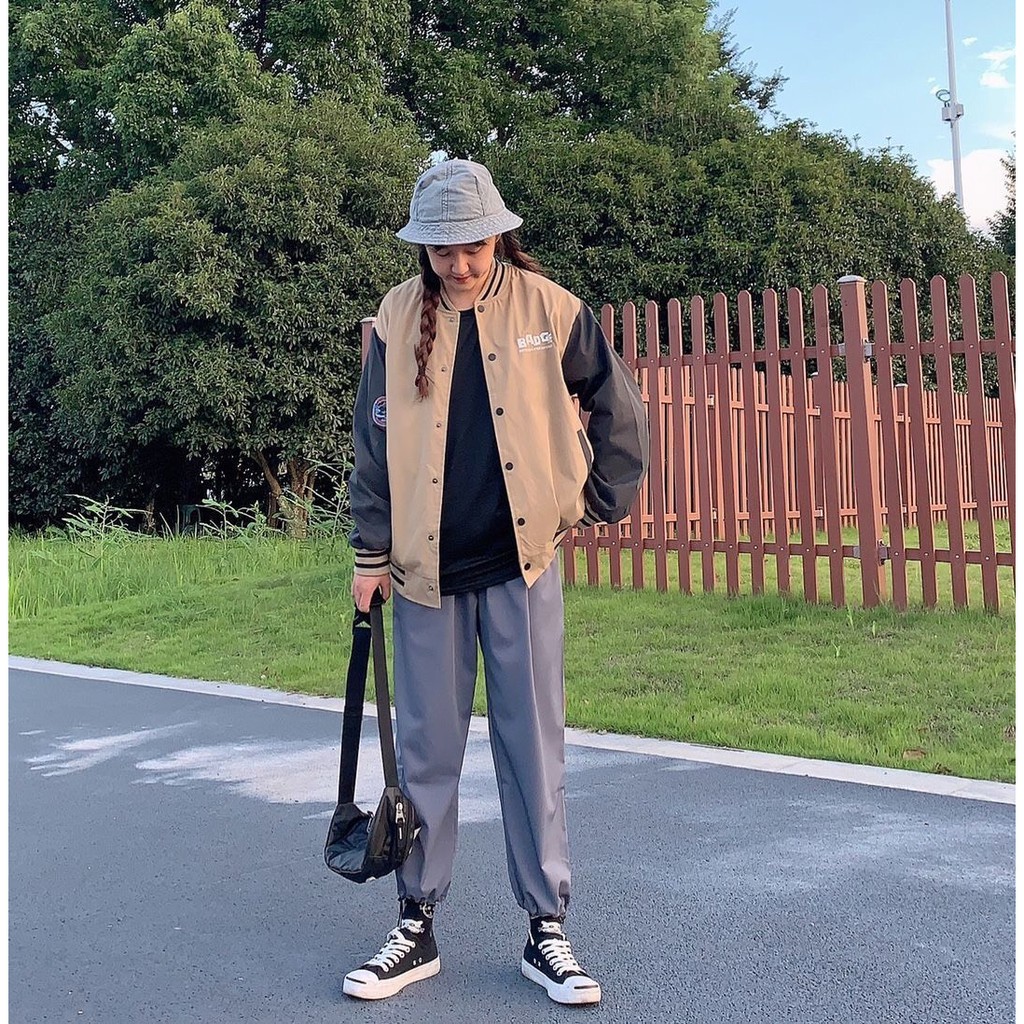 Áo khoác dù bomber unisex form rộng Thêu Badge phong cách ulzzang Wind | BigBuy360 - bigbuy360.vn