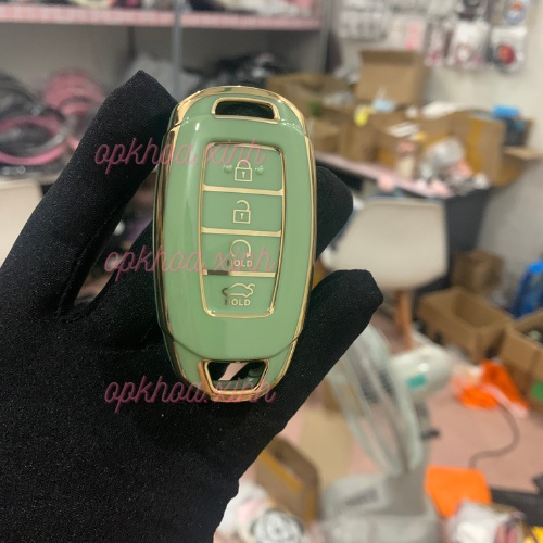 Ốp Khóa Xe Hyundai Accent 4 Nút Bấm New Mạ Vàng Cao Cấp Thế Hệ Mới - Vỏ Bọc Chìa Khóa Silicone Accent