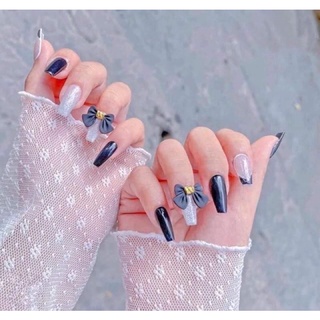 Móng up nailbox đen kèm nơ