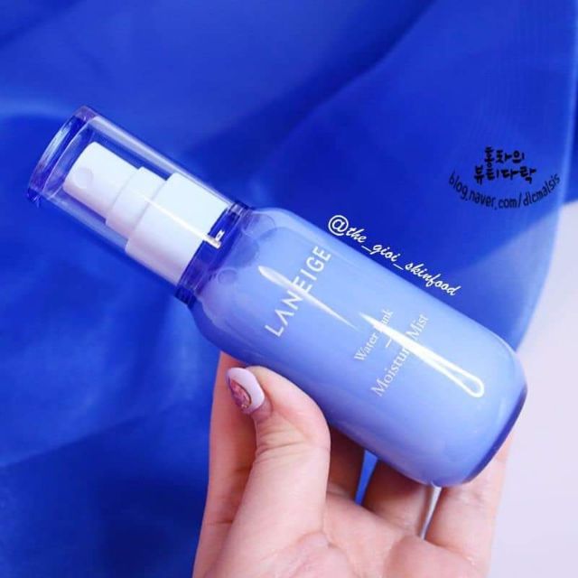 Xịt Khoáng Dưỡng Ẩm LANEIGE WATER BANK MOISTURE MIST☺️☺️