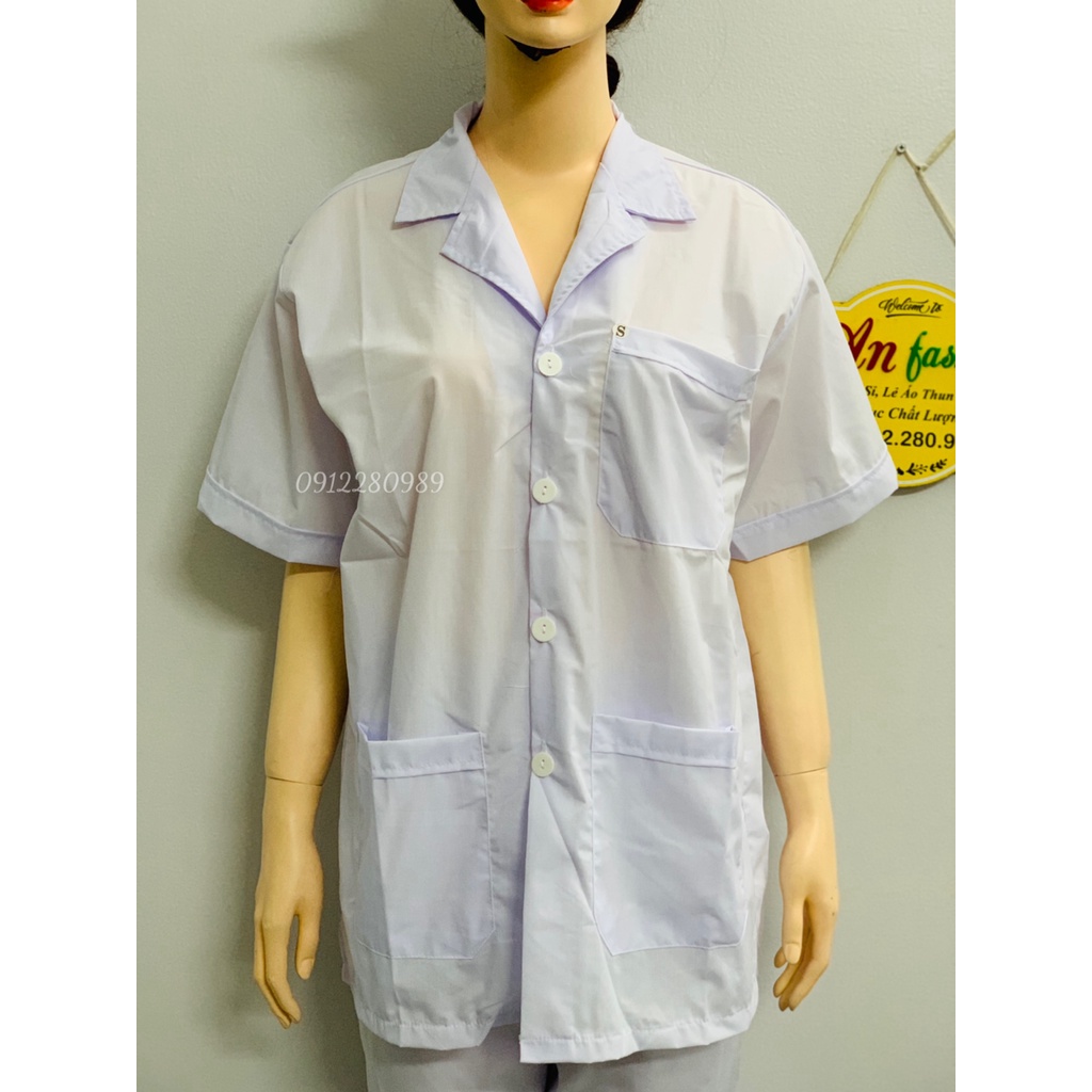 Áo blouse y tế form xuông nam nữ tay ngắn vải kate 3 túi vuông_ Hình chụp thật