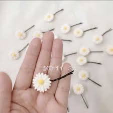 (siêu giảm giá)  Kẹp ghim hoa cúc họa mi