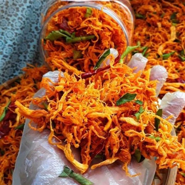 Khô gà lá chanh loại hảo hạng hộp 500gr