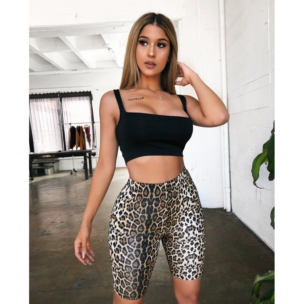 Áo thun hai dây thời trang cho nữ