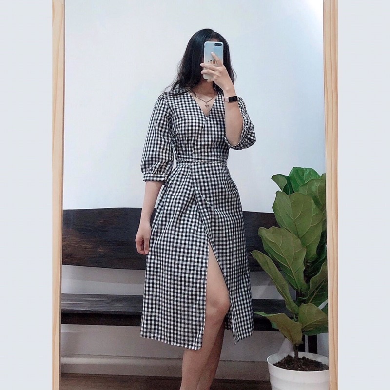 2hand VÁY KẺ CARO VÀNG, DÁNG DÀI ĐÁP CHÉO