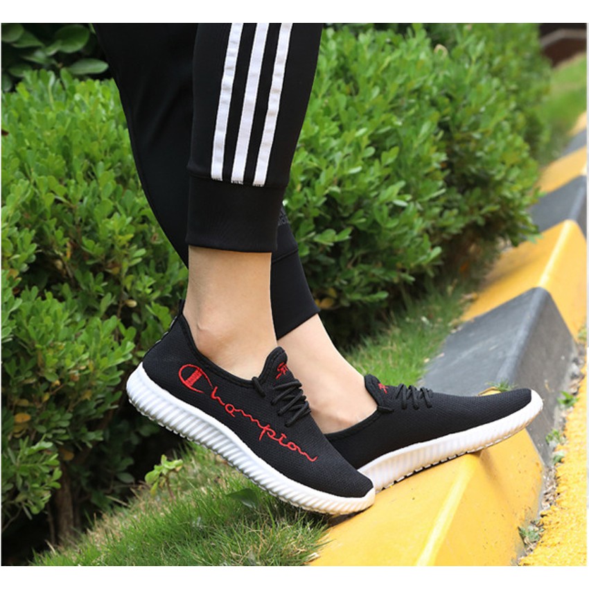 Giày Sneaker Nữ in chữ champion TTS 8