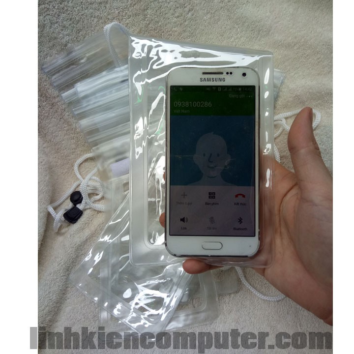 Túi chống nước 3 lớp, bảo vệ điện thoại và các vật dụng khác ko bị ướt, khi đi bơi