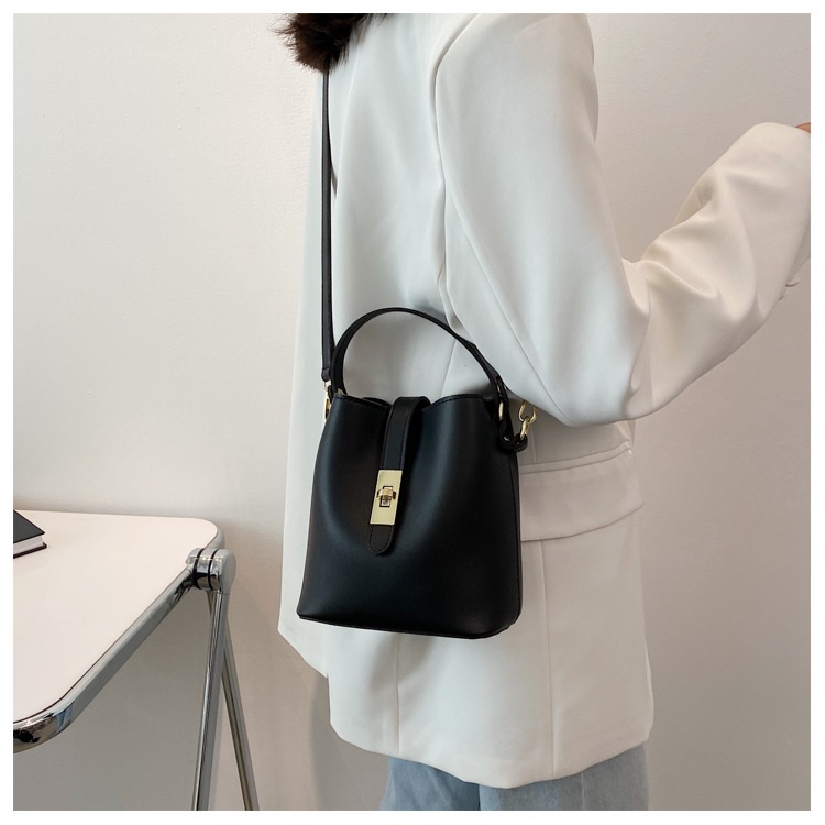 Túi xách nữ  𝑭𝑹𝑬𝑬𝑺𝑯𝑰𝑷  Túi Retro sang chảnh