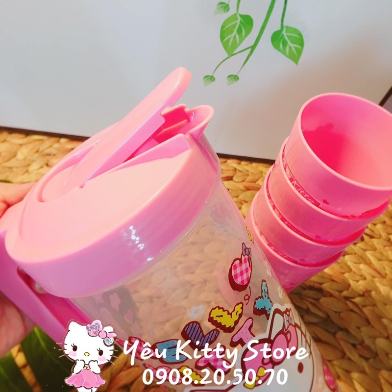 Bộ bình nhựa kèm 4 ly HelloKitty