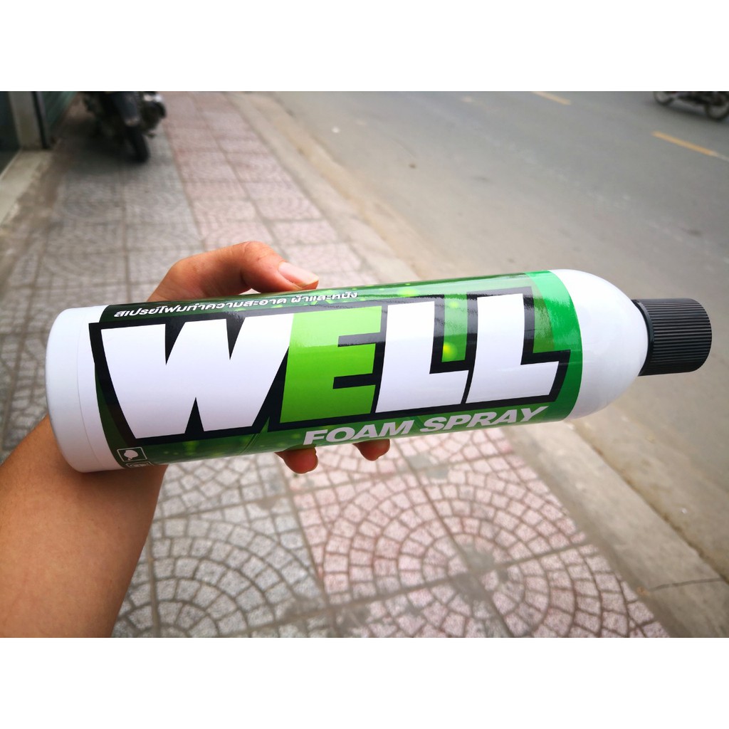 Chai Vệ Sinh Nón Bảo Hiểm Lube71 WELL Foam Spray tặng khăn