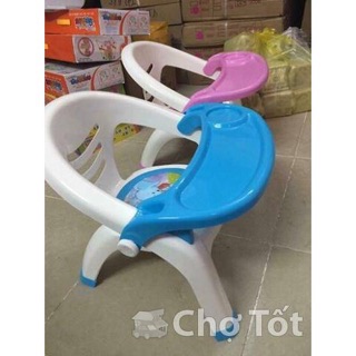 Ghế ăn dặm Việt Nhật cho bé