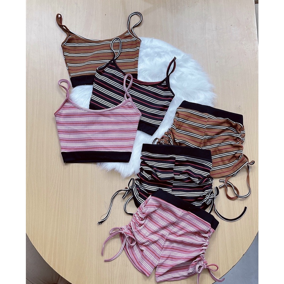 Set bộ nữ áo 3 lỗ croptop có in chữ kèm quần caro onesize dưới 55kg đi chơi