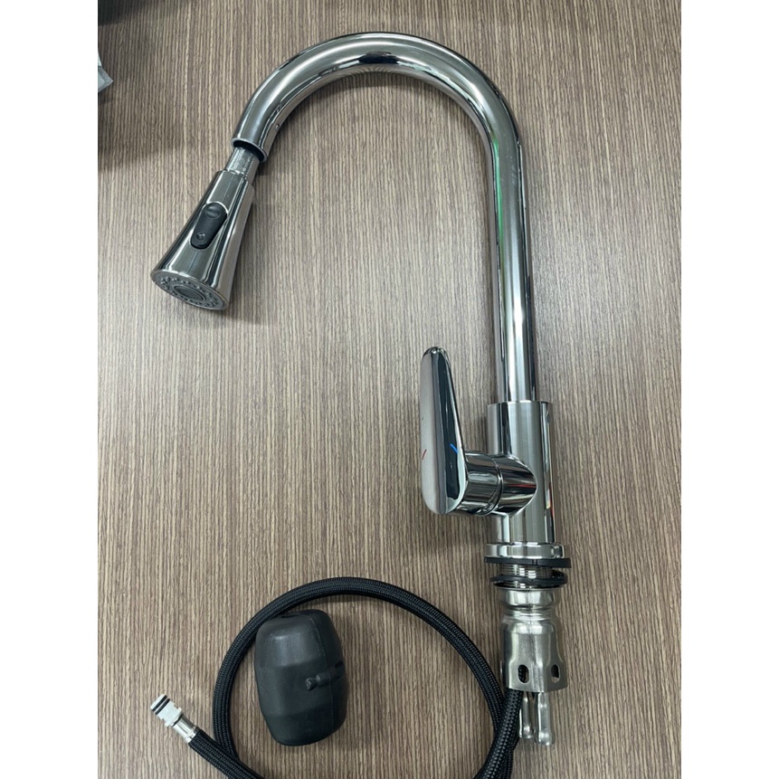 Vòi Rửa Chén Bát Nóng Lạnh VÒI RÚT INOX 304 dây kéo dài thuận tiện