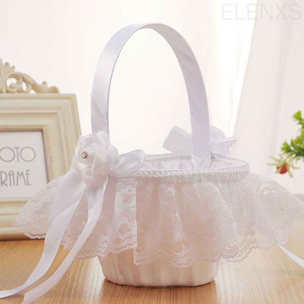 Giỏ đựng hoa cưới/ trái cây thắt nơ vải ren dành cho cô dâu
