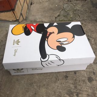Giày sneaker Super star  Mickey