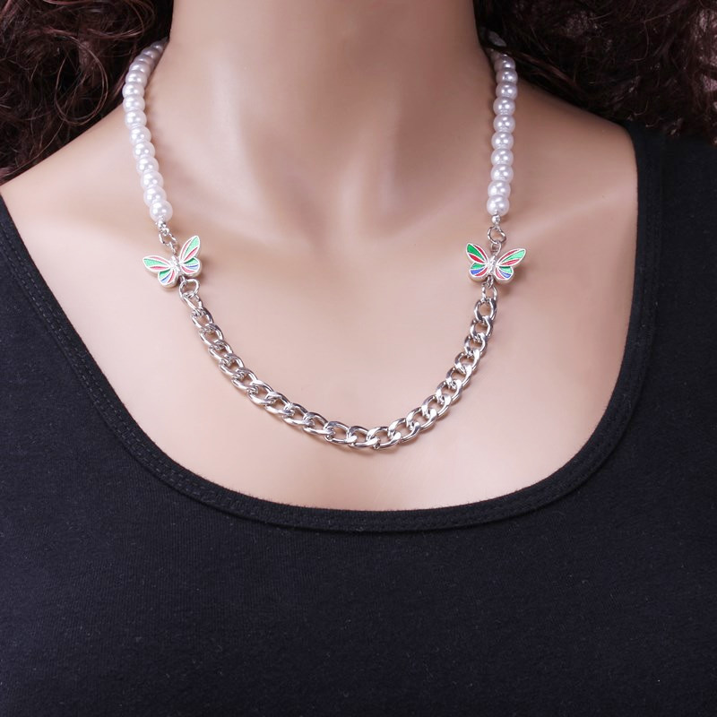 vòng cổ Mặt Bướm Đính Ngọc Trai Thời Trang