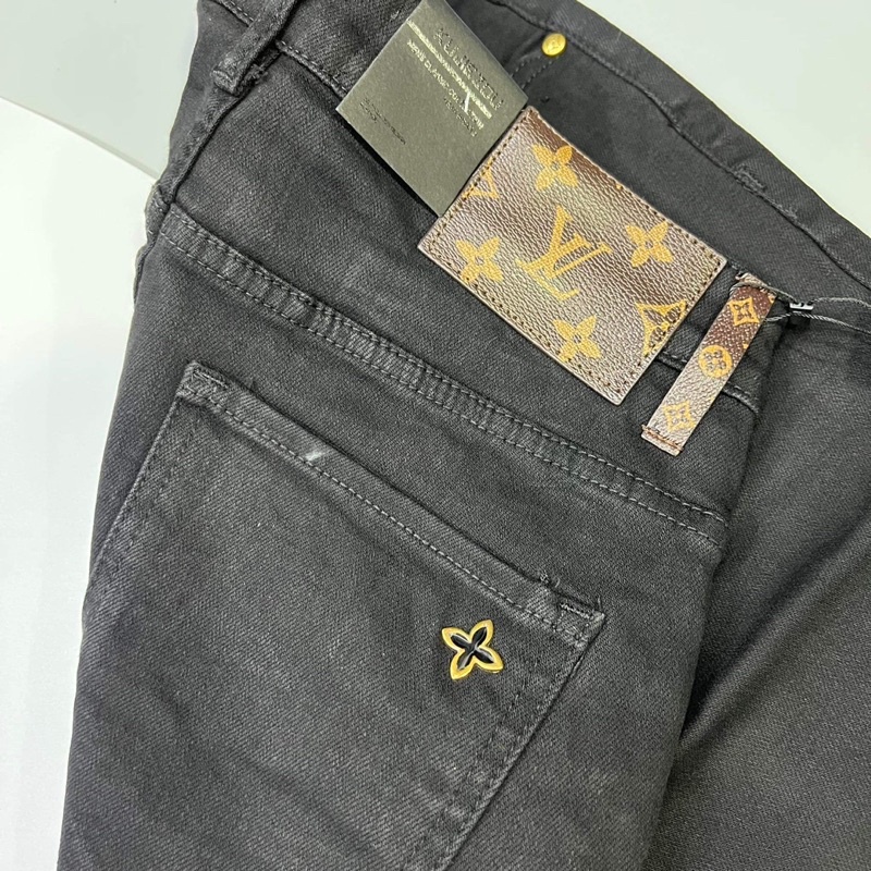 Quần bò LV trơn bản sfp sịn3401-3455