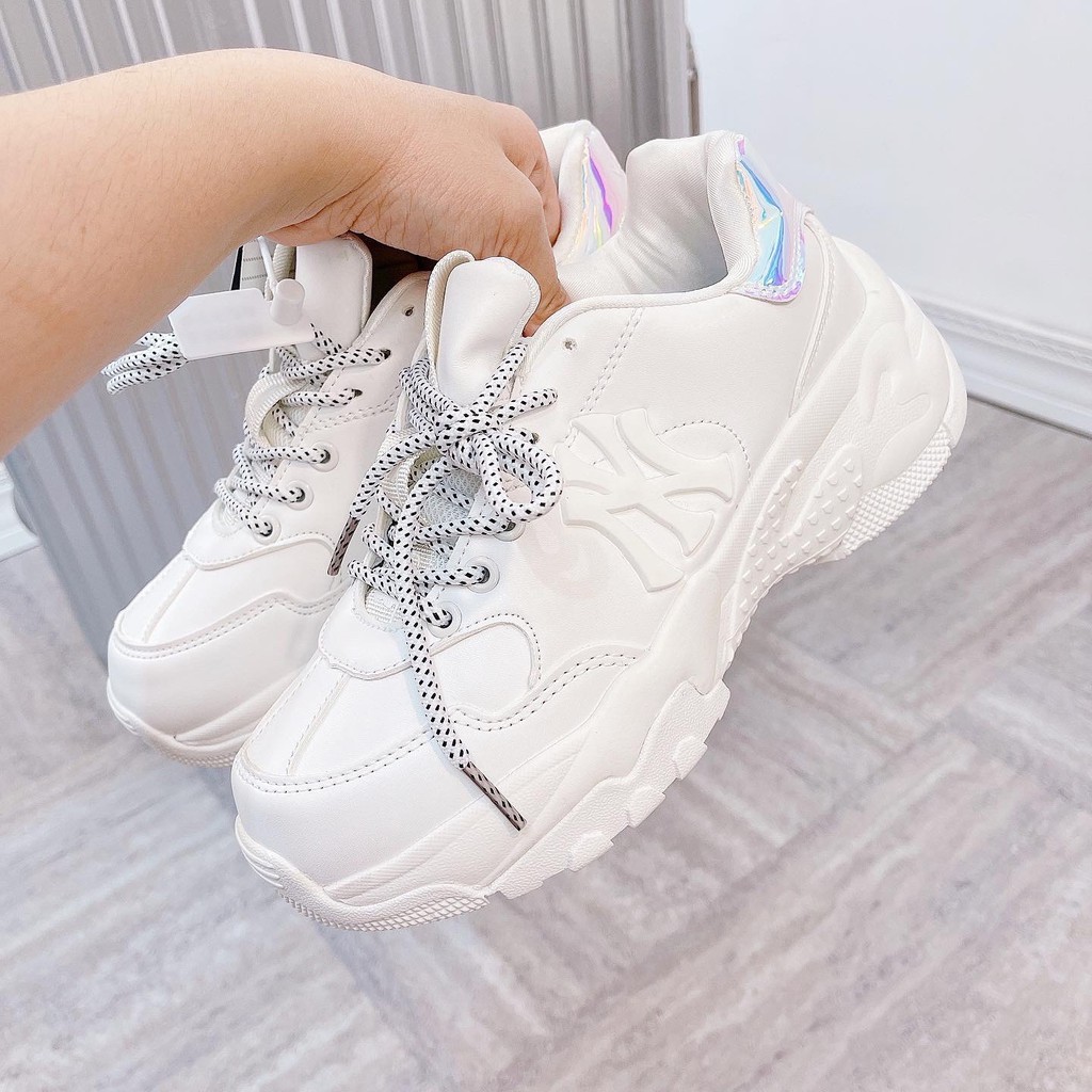 (2021) Giày sneaker thể thao nữ cực xịn phối đồ cực xinh