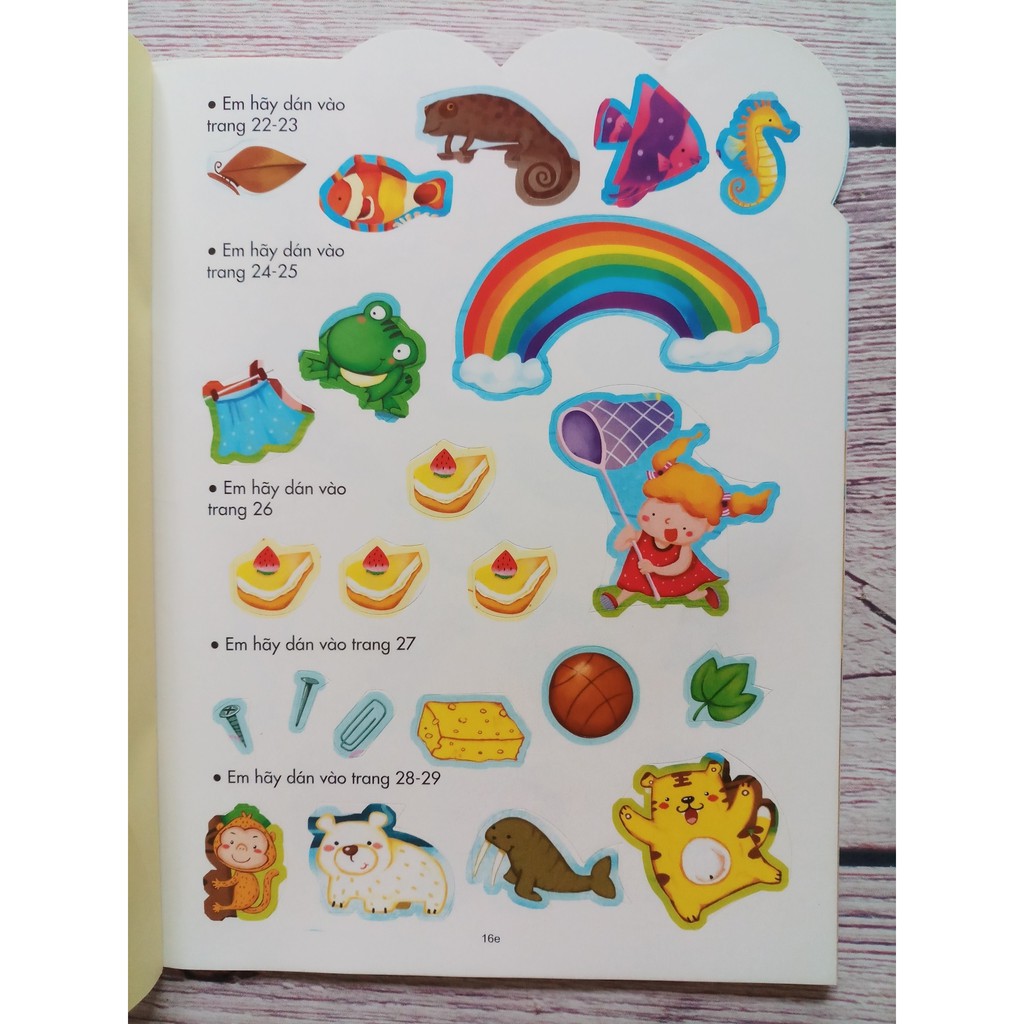 Sách - 200 Miếng bóc dán thông minh 2-10 tuổi - Phát triển chỉ số Tình cảm EQ Tập 2 | BigBuy360 - bigbuy360.vn