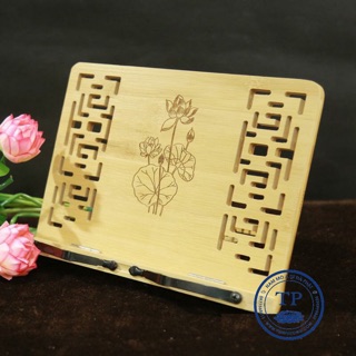 Kệ tụng kinh bằng tre