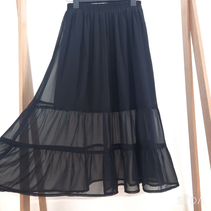 Chân váy xòe 2 lớp