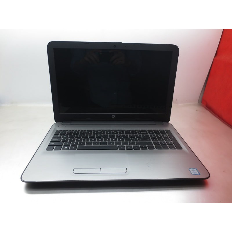 Laptop Cũ HP Notebook 15-AY131TU CPU Core i5-7200U Ram 4GB SSD 120GB + HDD 500GB VGA Intel HD Graphics LCD 15.6'' inch