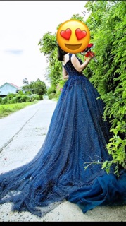 Váy đầm thiết kế