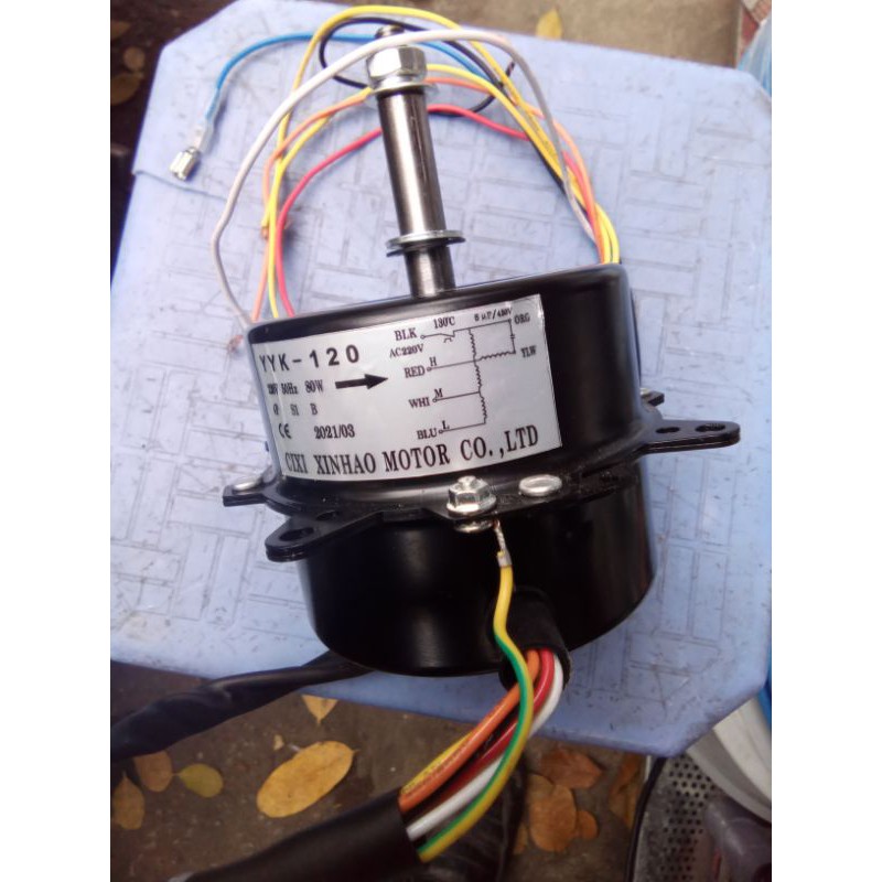 Mô tơ quạt hơi nước Y Y K - 120, công suất 80w.