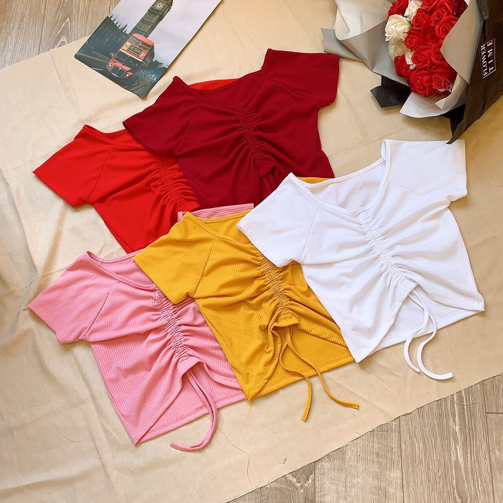 Áo croptop rút dây trước ngực cực xinh