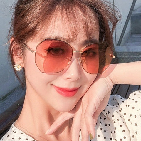 Kính Mát Gọng Kim Loại Tròng Cong Thời Trang Vintage