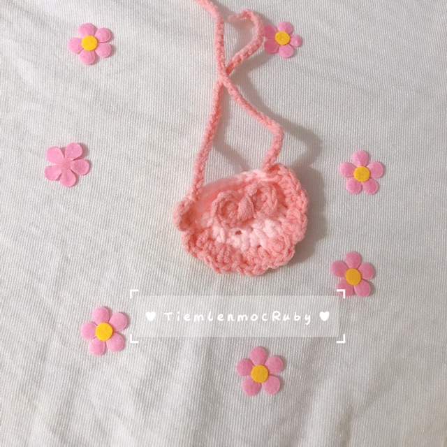 Yếm len cho doll