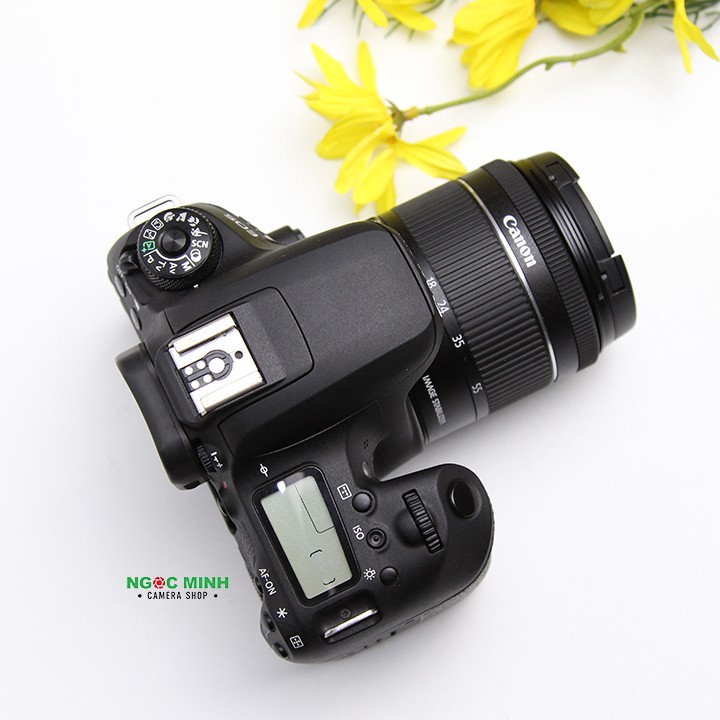 Máy ảnh Canon EOS 77D kèm lens kit 18-55
