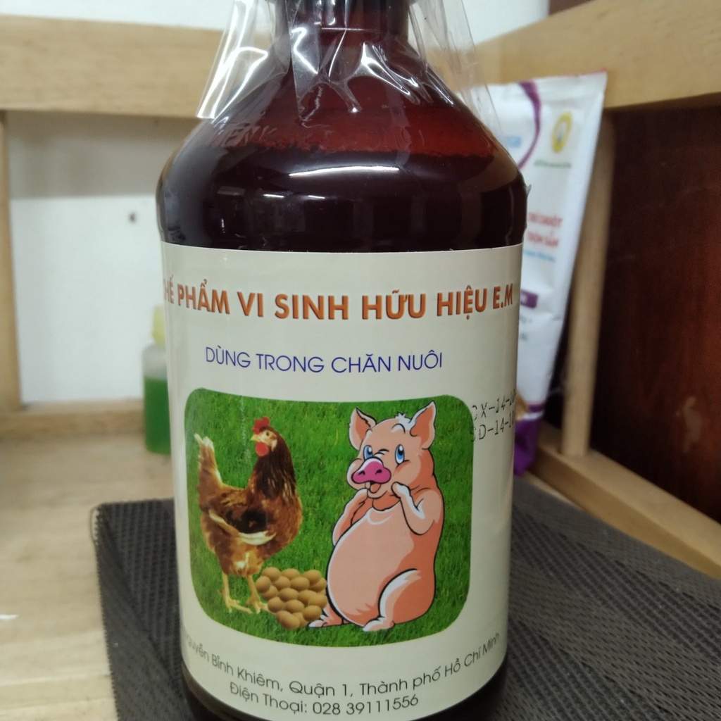 Chế phẩm sinh học EM - vi sinh hữu hiệu E.M dùng trong chăn nuôi, xử lý chất thải và khử mùi hôi