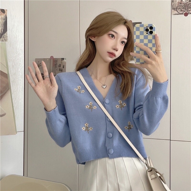 Cardigan dáng ngắn thêu hoa