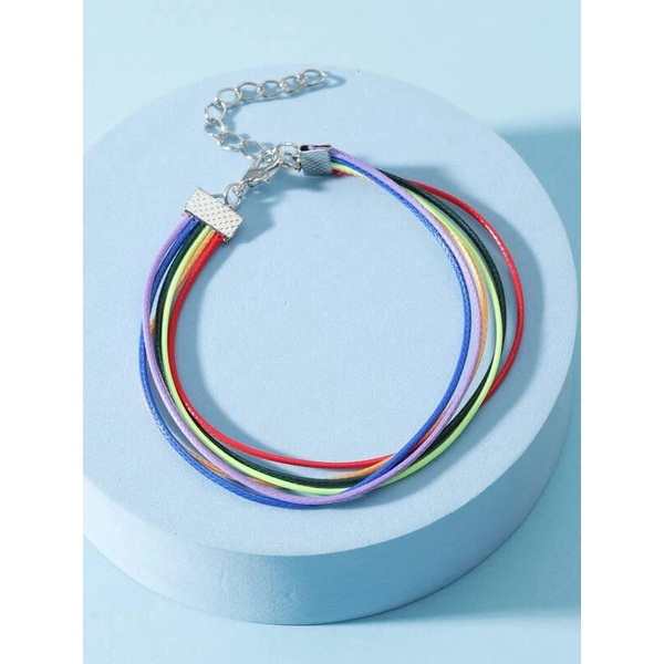 Vòng tay xếp lớp LGBT