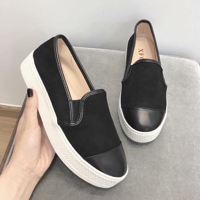 Slip on đế trắng da lộn mũi da | BigBuy360 - bigbuy360.vn