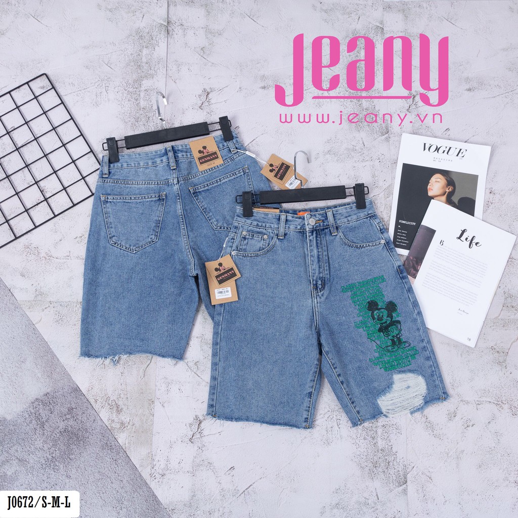 Quần Jean Ngố Màu Xanh Nhạt Wat Nhẹ Hình Chuột Mickey J0672 - Jeany