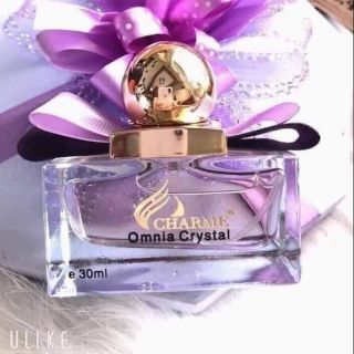 Nước hoa nư thơm quyến rủ