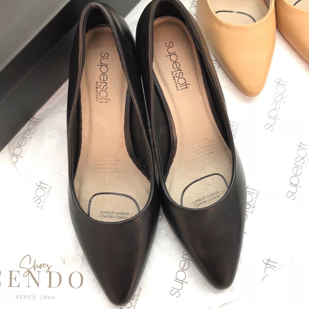 Giày SUPERSOFT mũi nhọn 7cm gót trụ chống xước