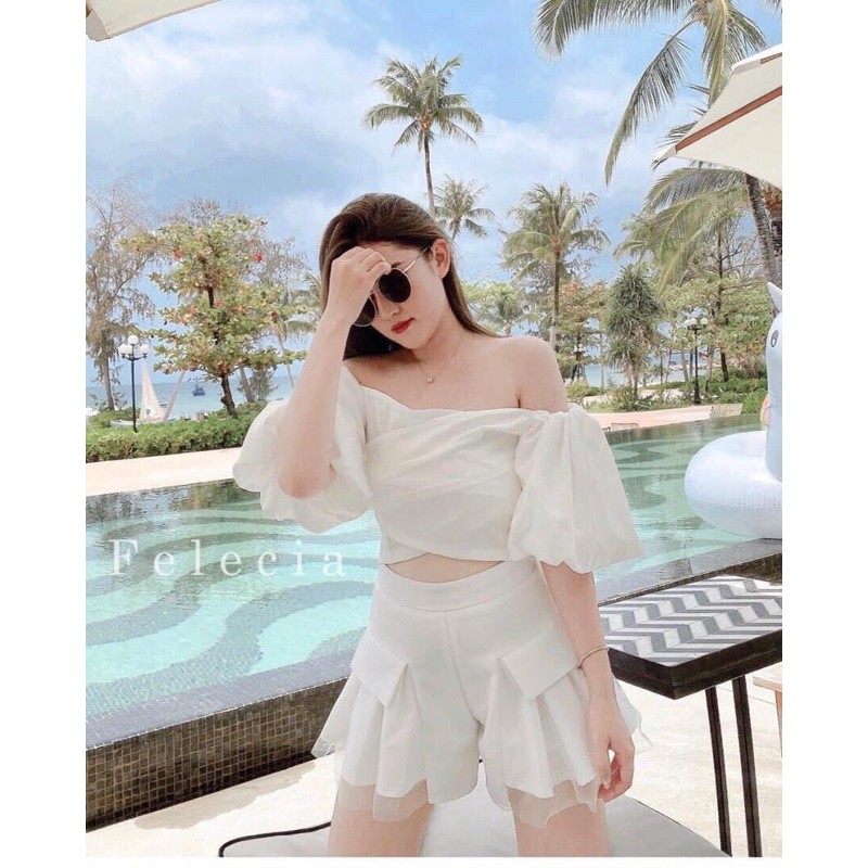 Set Váy Áo Rớt Vai Tay Phồng + Short Phối Lưới