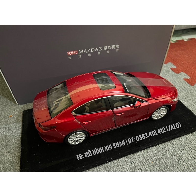 MÔ HÌNH XE MAZDA 3 2020  KIM LOẠI