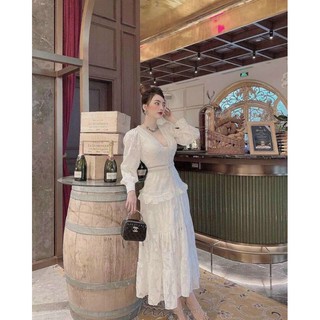 ĐẦM MAXI REN CỔ V