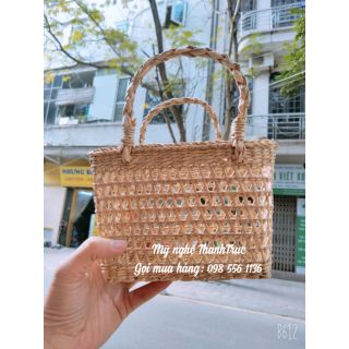 Làn cói đi chợ mini đan xiên cho bé gái