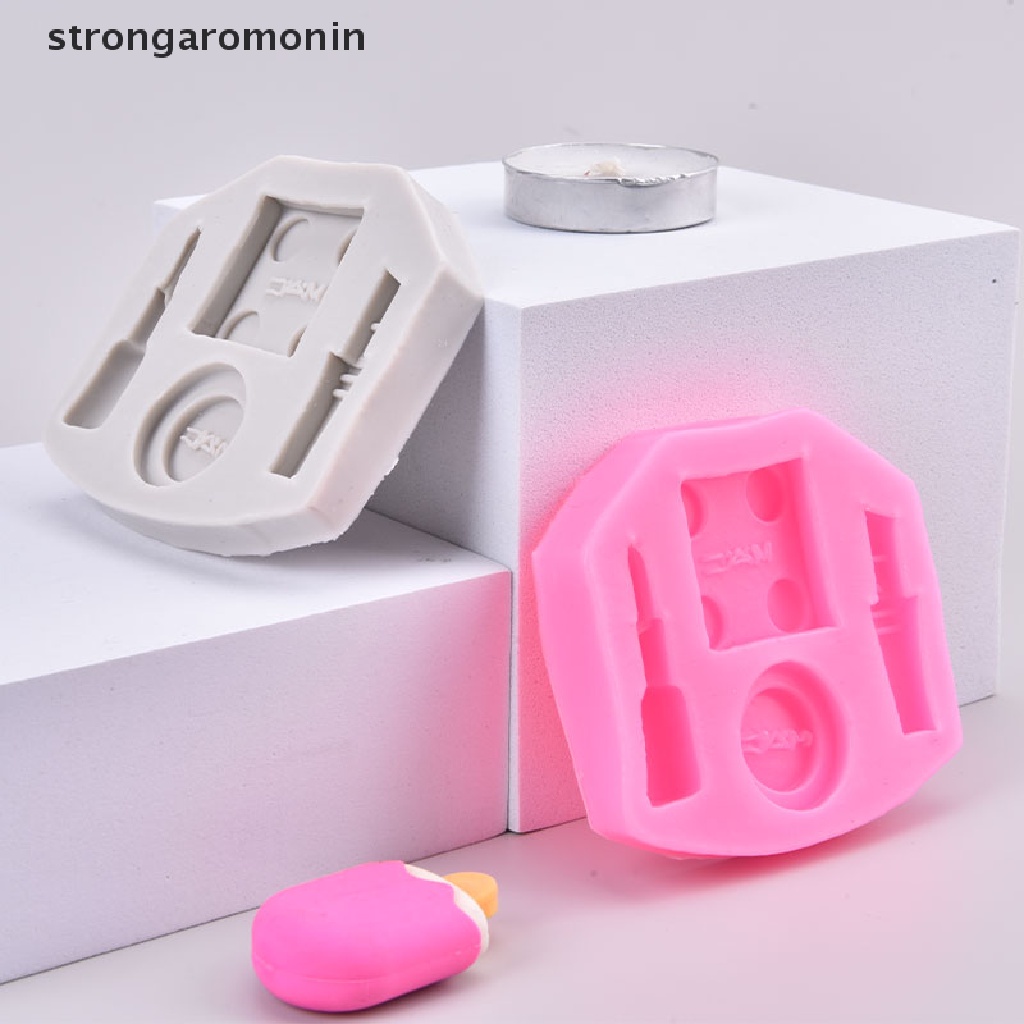 Khuôn Silicone Làm Bánh Hình Son Môi Độc Đáo