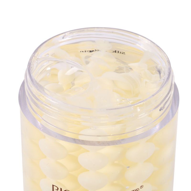 Kem dưỡng ẩm da mặt se khít lỗ chân lông có chứa thành phần protein tơ tằm 60g nhãn hiệu BIOAQUA