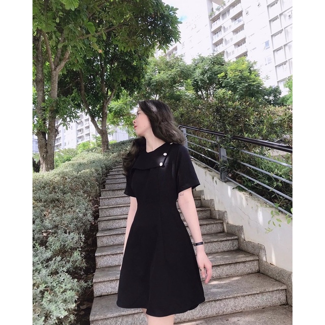 Đầm đen basic chữ A xinh