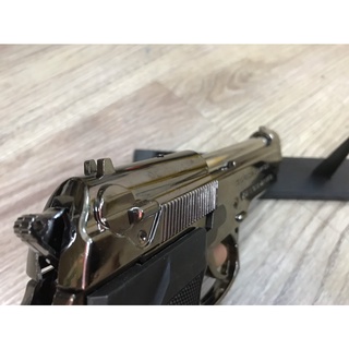 MÔ HÌNH TRƯNG BÀY BARETTA- TẶNG GIÁ ĐỠ