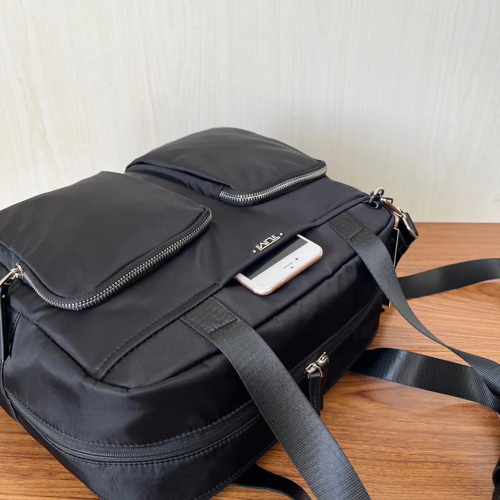 Tumi 4934767 Vista series Túi Xách Đeo Vai Một Dây Đa Chức Năng Và Được Thiết Kế Cho Nữ